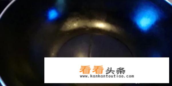 如何炒鸡蛋才能又松又嫩？