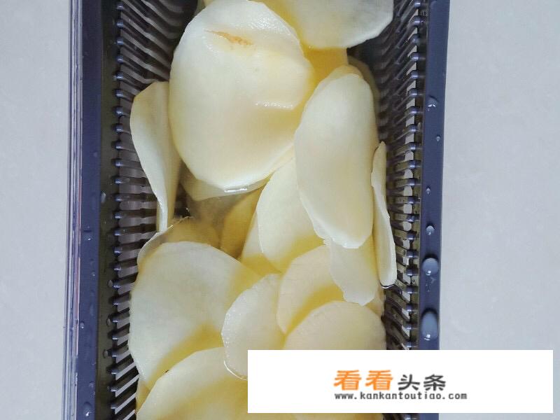 怎么炸土豆片又酥又脆？