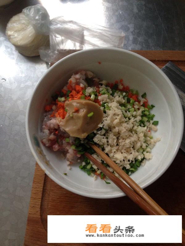 大虾馅饺子家常做法？