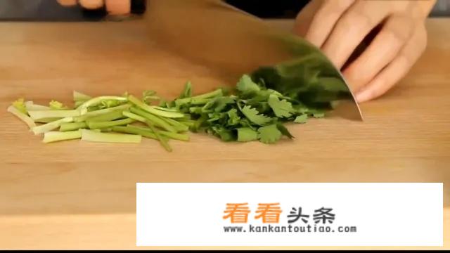 正宗老醋花生米怎么做？