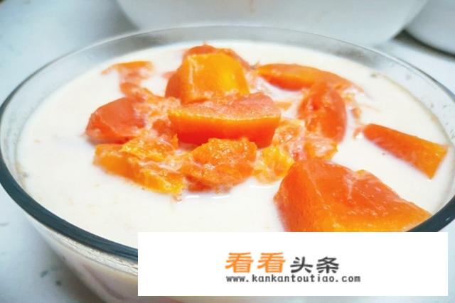 砂锅牛奶炖木瓜下奶的做法？