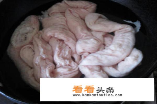 清洗猪小肠的小妙招？