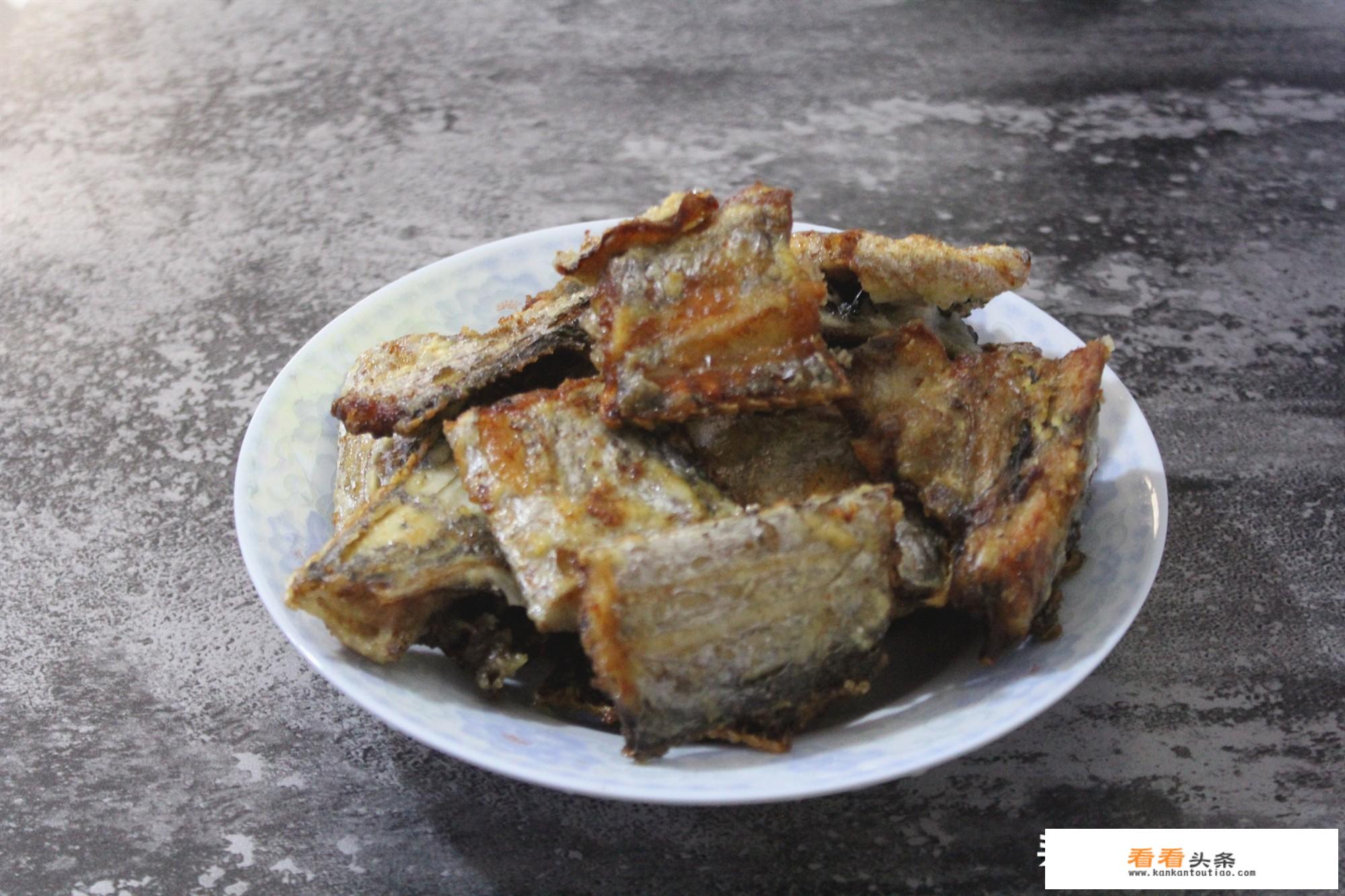 带鱼怎么烧比较好吃？