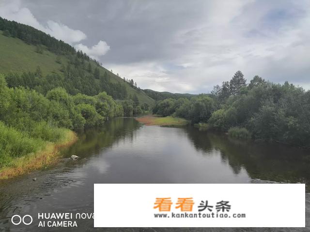 想去呼伦贝尔看大草原在海拉尔包车请问海拉尔哪家包车好一点？