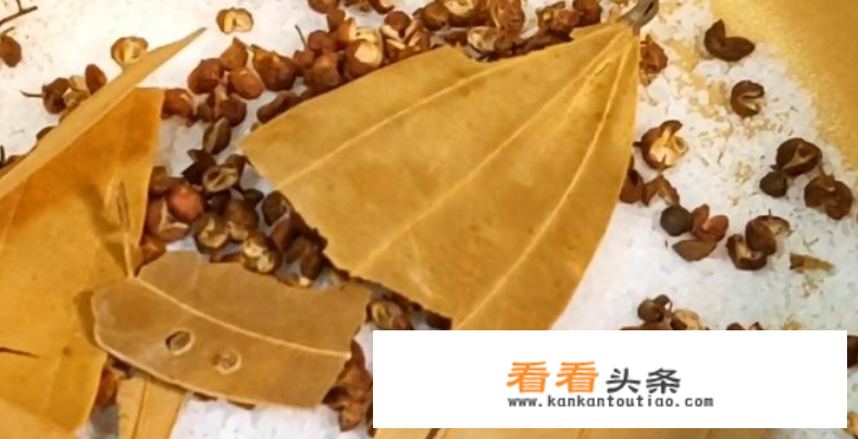 咸猪蹄怎么做好吃？