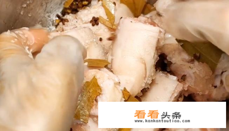 咸猪蹄怎么做好吃？