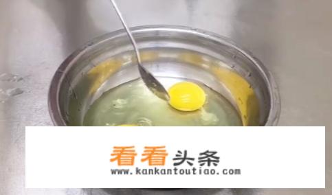 蒸鸡蛋羹的做法简单又好吃？