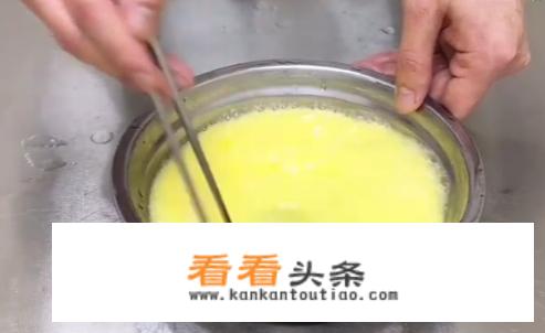 蒸鸡蛋羹的做法简单又好吃？