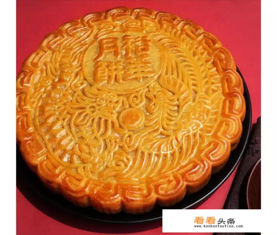 给长辈送月饼照片怎么拍？