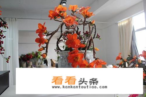 我想在家开个小型加工厂，生产东西卖或者批发，生意太难做了，还有什么好的项目？