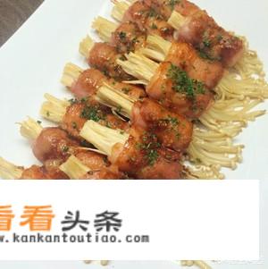 网络吃播麻辣金针菇的做法？