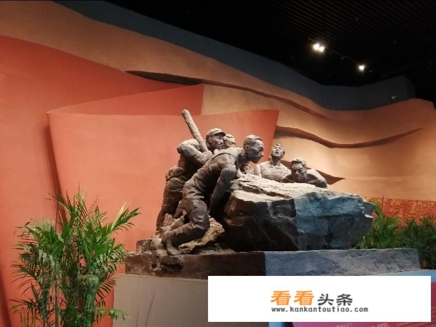 两日游，许昌到林州红旗渠和太行大峡谷先玩哪个景区？