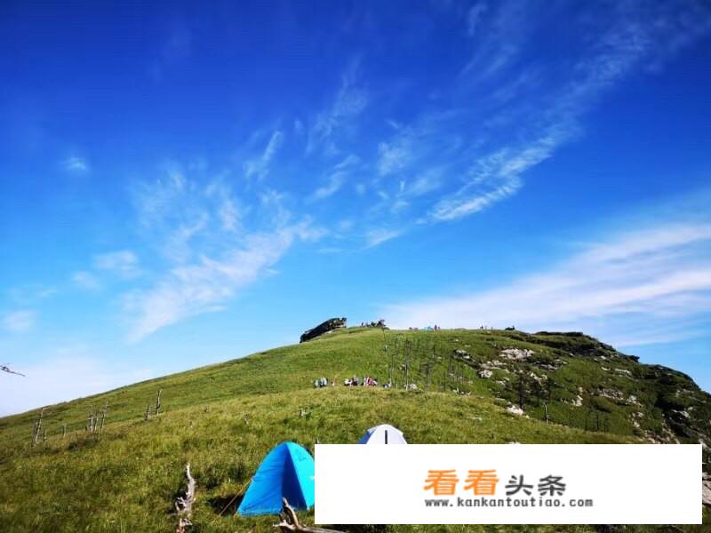西安59岁大爷身穿短裤凉鞋，徒步进山游玩迷路，被发现时已脱水多时, 你怎么看？