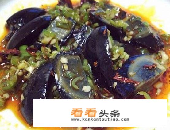 青椒皮蛋怎么做？