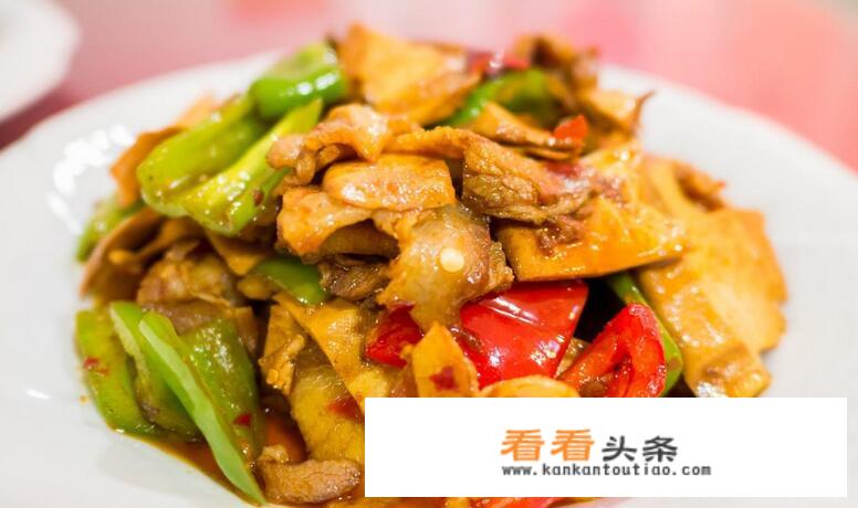 青椒洋葱回锅肉家常做法？