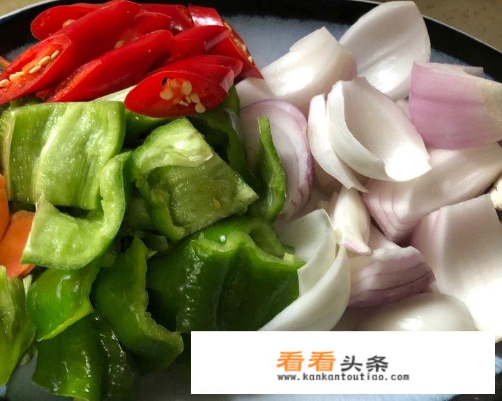洋葱回锅肉片的做法？