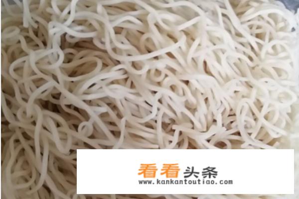 家常焖面的做法？