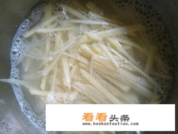 土豆胡萝卜丝炒法？