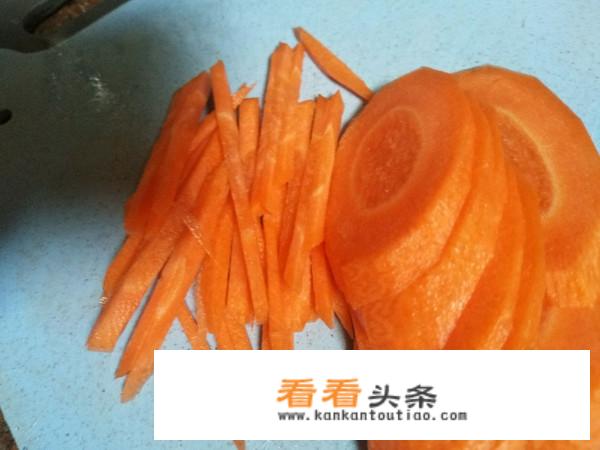 土豆胡萝卜丝炒法？