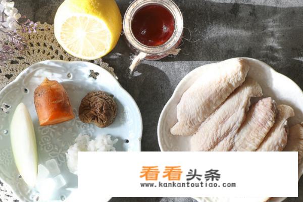 鸡翅包饭怎么做？