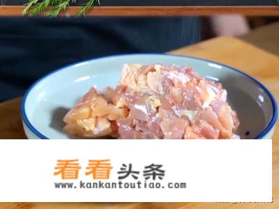 辣子鸡可以用鸡胸肉吗，正宗辣子鸡的做法步骤？