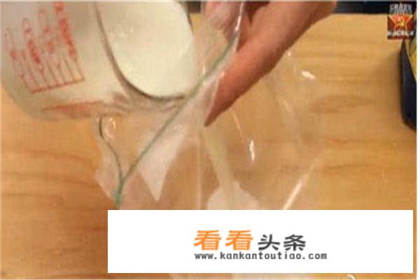 教你不用冰箱，10分钟快速自制冰激凌？