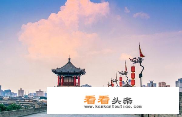 延安市文化旅游执法支队，召开部分导游约谈培训会, 你怎么看？