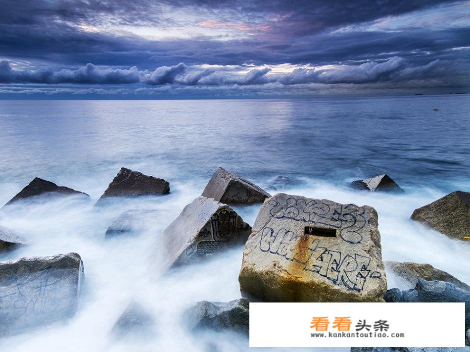 为什么宾得645D的价格那么贵?是不是因为买的人太少了才那么贵？