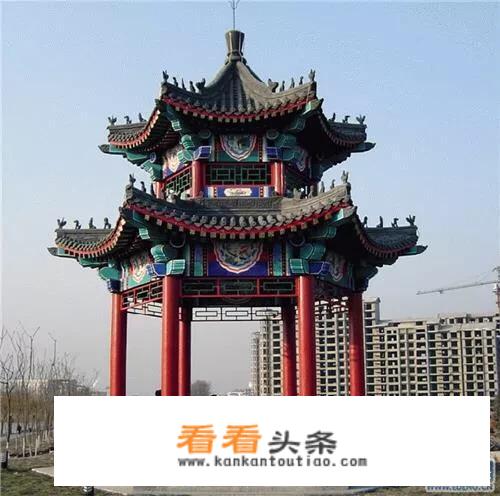 混凝土亭子建设基础圈梁应该在地上还是地下，有什么区别？