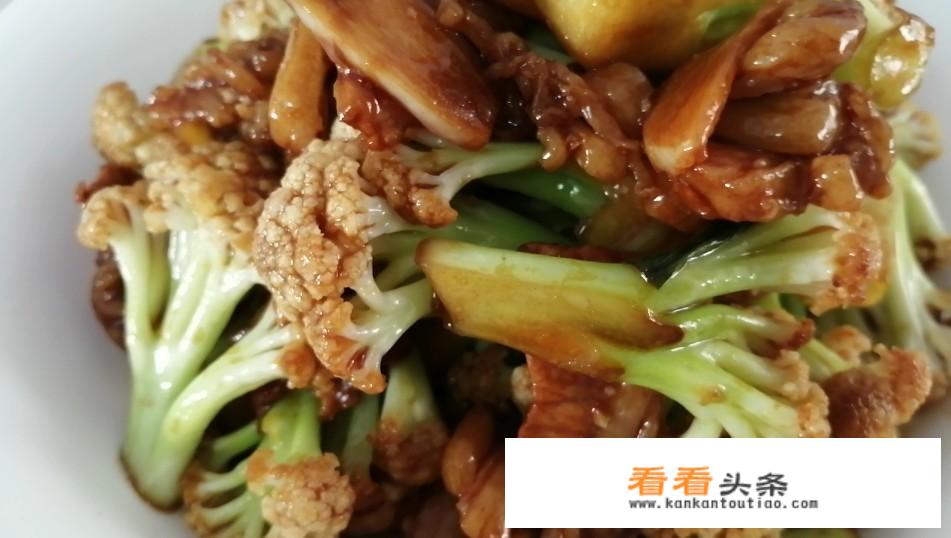 菜花小炒肉怎么做？