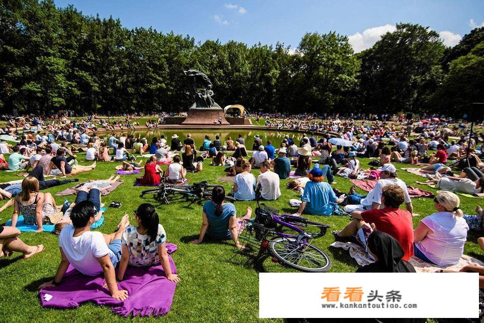 出境旅游推荐：波兰有什么特产值得买？