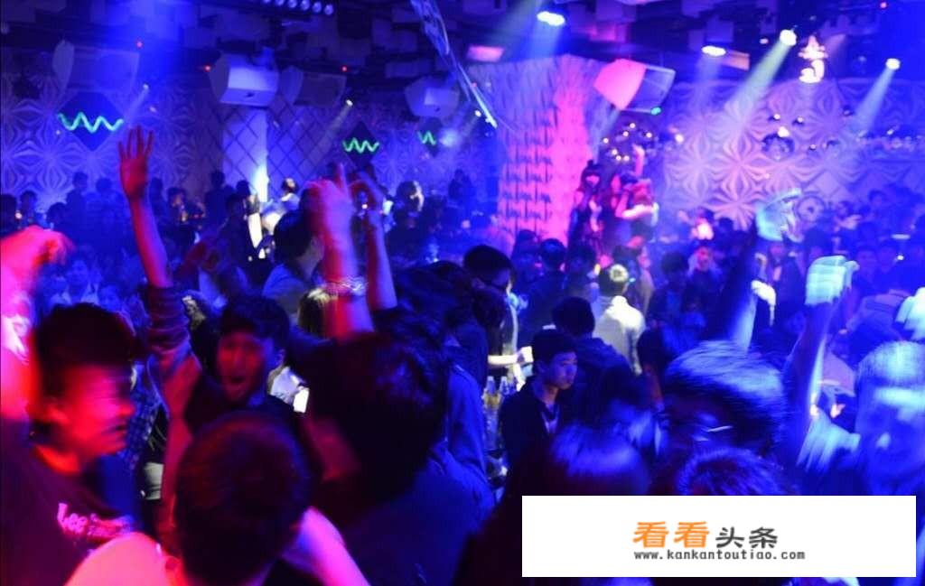 泰国酒吧怎么消费？