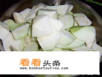 五花肉炒茄子怎么做？