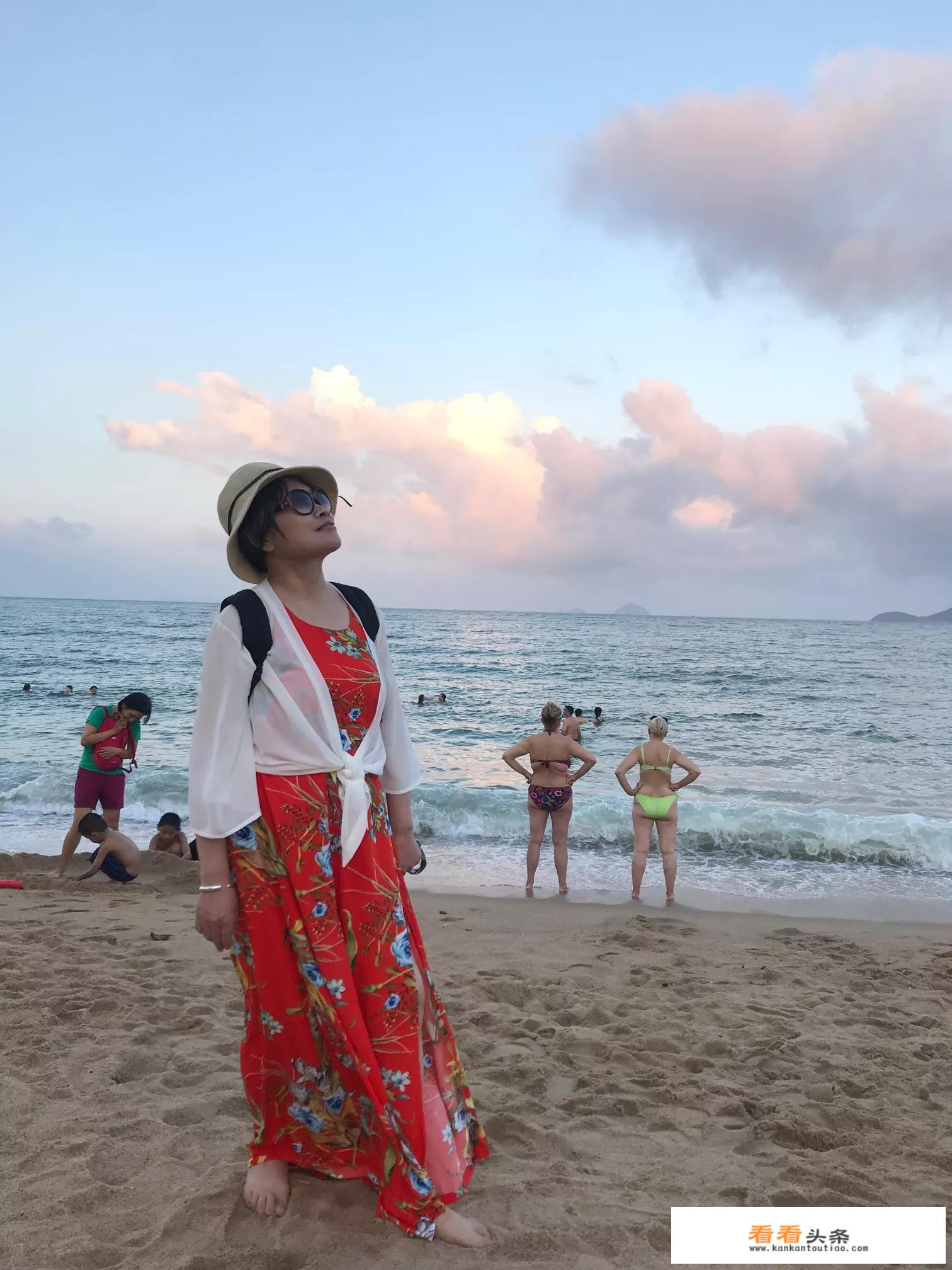 旅游必备的十款衣服？