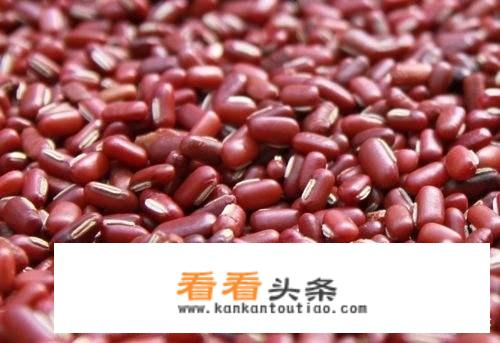 已经入伏了，想要健脾祛湿，喝“一汤”，吃“二瓜”，饮“三茶”，具体指什么呢？