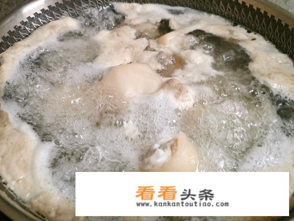 焖猪蹄的家常做法？