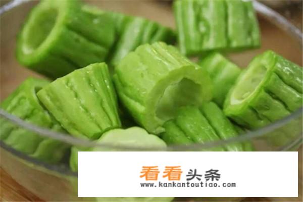 酿苦瓜煲的做法？