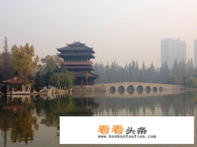 铜仁梵净山更佳旅游路线？