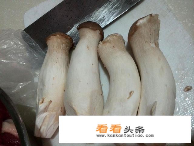 鸡腿菇怎么炒？