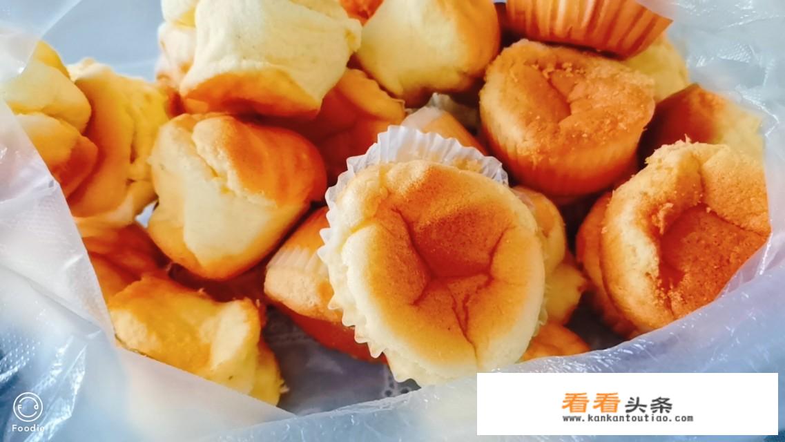 做纸杯蛋糕的 *** 和步骤？