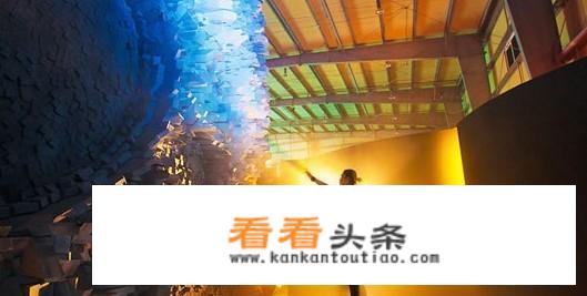 本世纪有没有可能出现像刀剑神域那样的虚拟游戏？