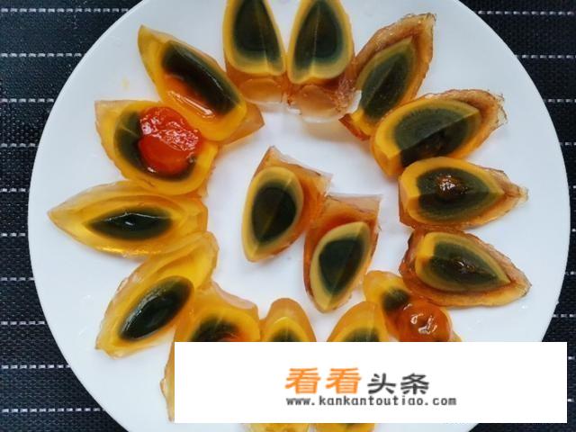 松花皮蛋家常做法？