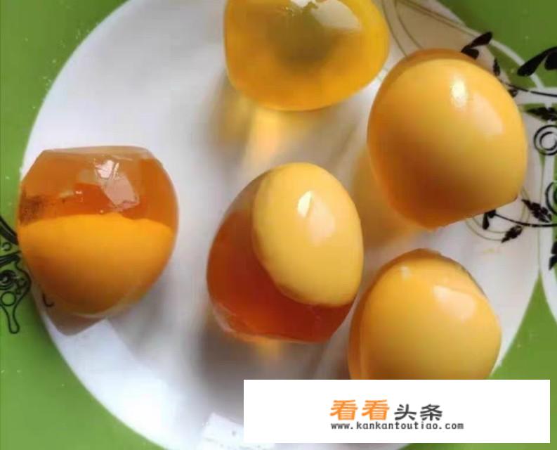 松花皮蛋家常做法？
