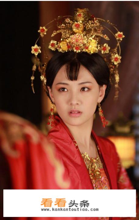 匡超人娶妻的事件？