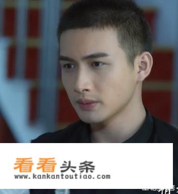 美人也倾城是顾漫的作品吗？