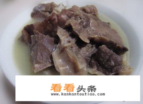 猪肺要和什么煮汤？