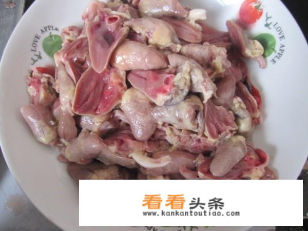 青椒炒鸡心的家常做法？