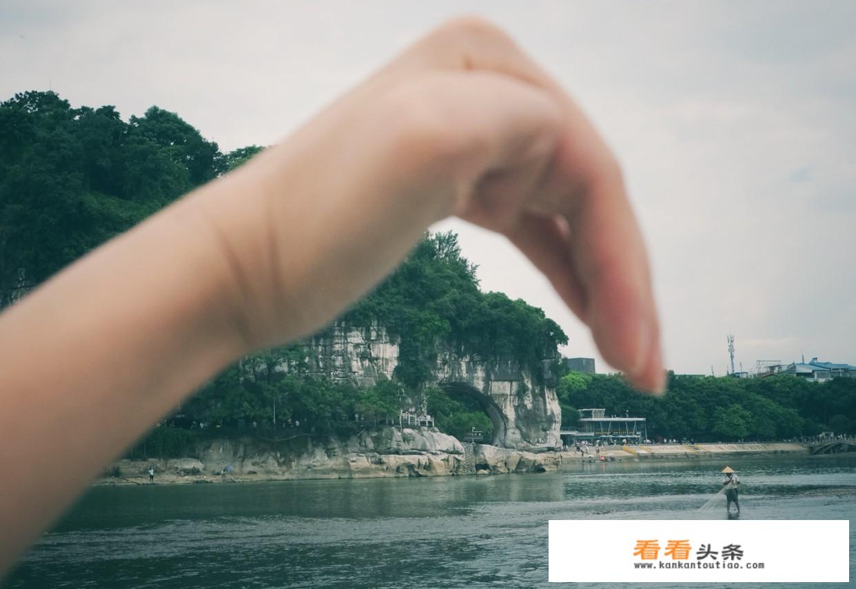 想带孩子去广西桂林亲子游，住哪里比较方便？