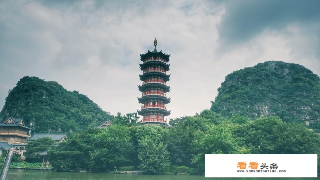 想带孩子去广西桂林亲子游，住哪里比较方便？