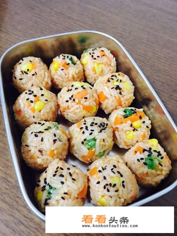 都吃大米，哪些文化因素造成日本流行饭团子，中国并不流行？